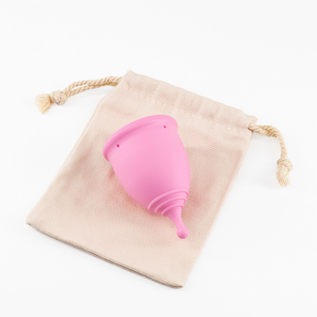 Minerva - Menstruatiecup met Zakje - XS - Roze