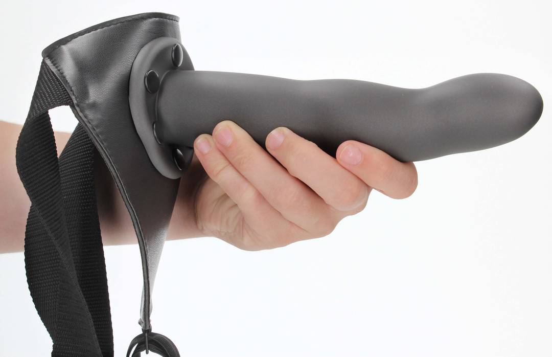 Ouch! - Gebogen Holle Strap-On - 8 / 20 cm - Gunmetal