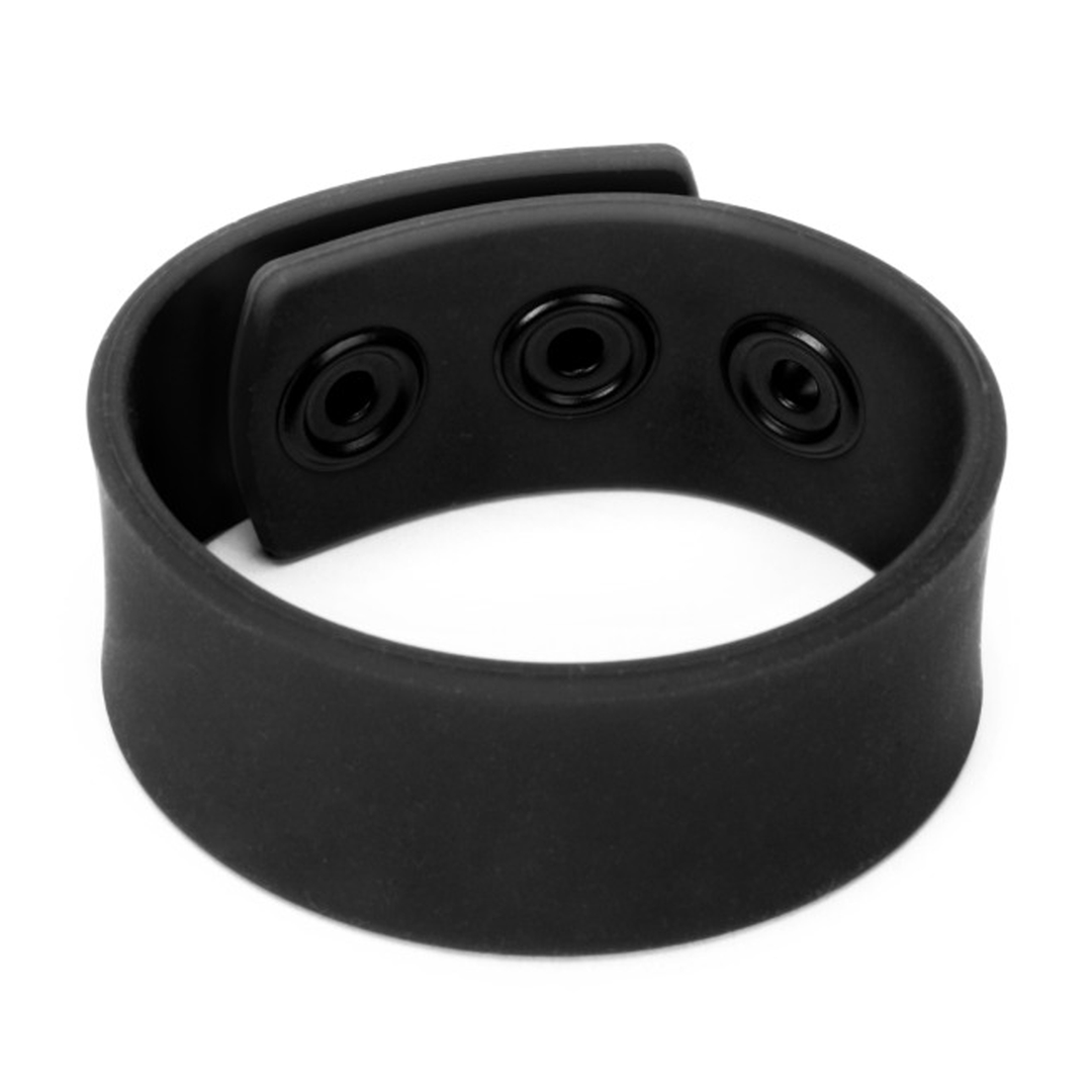 Prowler Red - Siliconen Cock Strap - Zwart